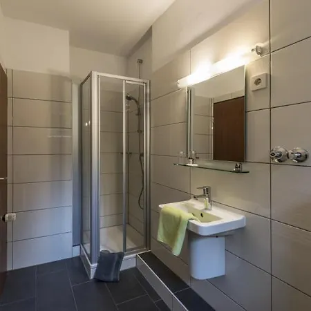 Baccara 3* Aquisgrà